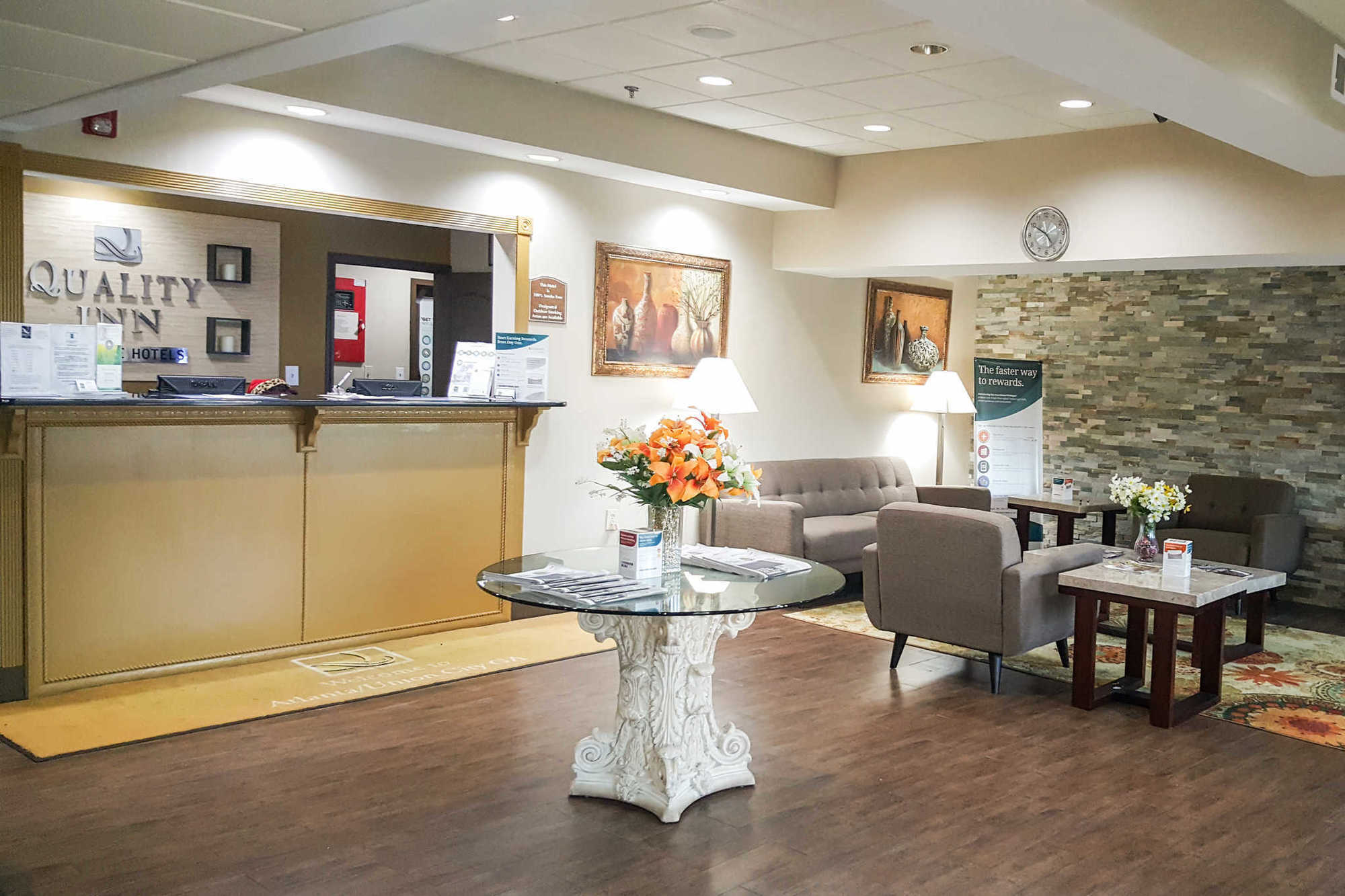 Quality Inn & Suites Union City - Atlanta South Interior foto